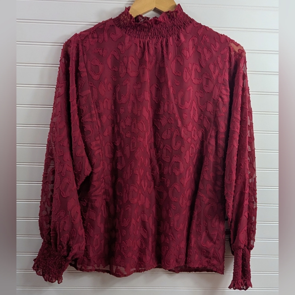 Vince Camuto NWT Deep Red Lace Burnout Smocked High neck Blouse Top Large